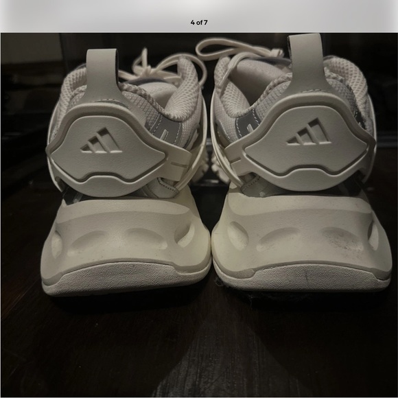 Adidas XLG Runner Deluxe Silver Metallic IH7795 - Size 12.5 very good condition - Picture 5 of 6